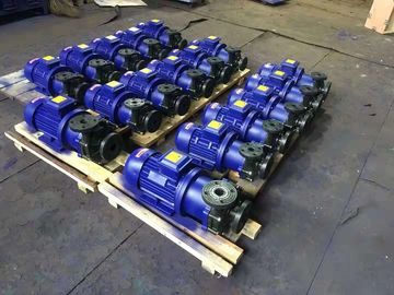 Petite pompe de carter de vidange en plastique, type de connexion résistant à l'acide de fil de pompes fournisseur